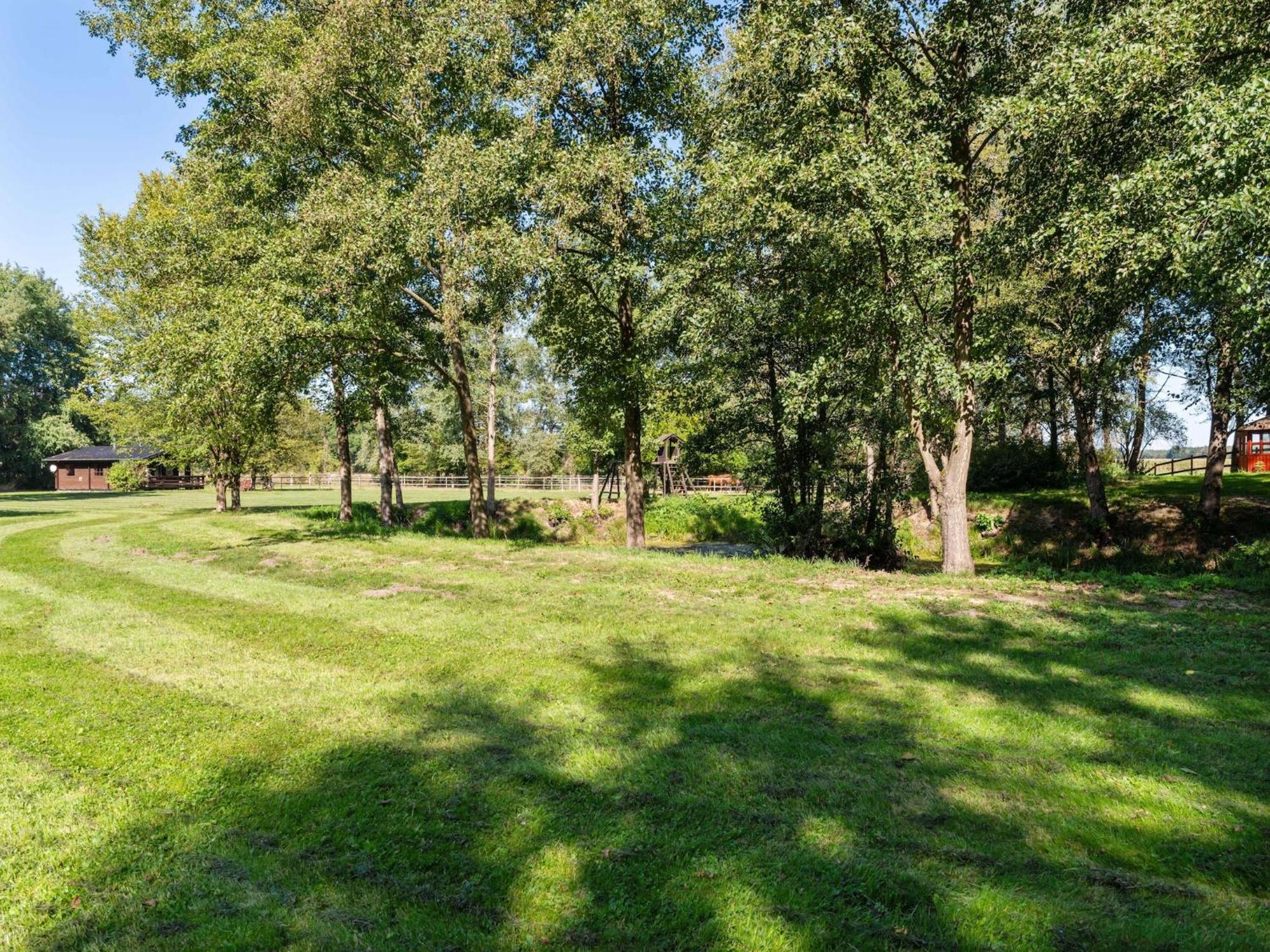 Holiday Home On A Horse Farm In The L Neburg Heath Eschede المظهر الخارجي الصورة